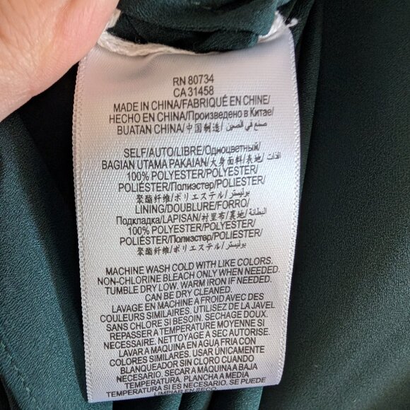 BCBGMaxAzria Brittni Chiffon Cape Dress Forest Green XS Split Back Wedding Guest - Picture 12 of 15